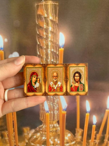 Освященная икона в машину "Спаси и Сохрани", 5*8 см фото 2 Освященная икона в машину "Спаси и Сохрани", 5*8 см фото 2